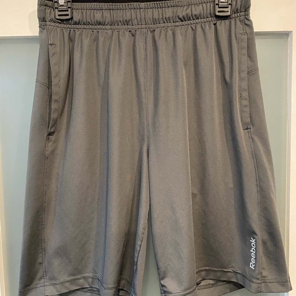 Mens Reebok grey athletic shorts sz S